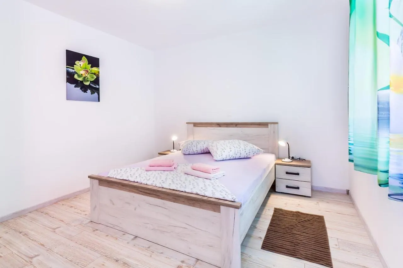 Ferienwohnung Irina Medulin Apartment